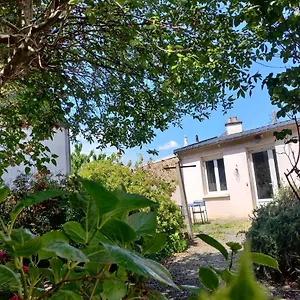 Maison Calme Entre Terre Et - Proche Gare - Stationnement - Jardin , Saint-Brieuc France